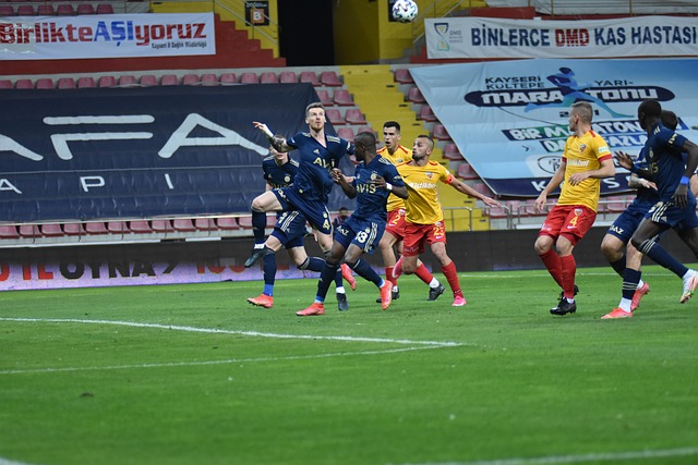 足球欧联杯再次上演进球大战，球迷直呼过瘾